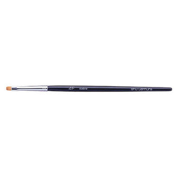 shu uemura Eyeliner Brush Natural 4F Precision Application White Background