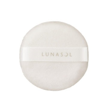 LUNASOL Airy Lucent Powder Radiant Finish White Background