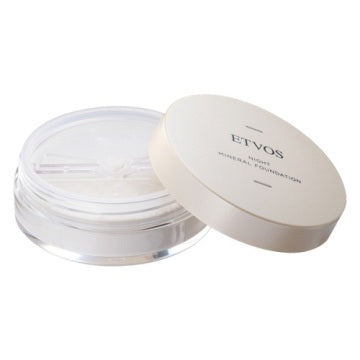 ETVOS Night Mineral Foundation Luminous Finish White Background