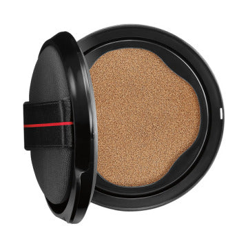 SHISEIDO Syncro Skin Self-Refreshing Cushion Compact - Synchro Skin Self-Refreshing Cushion Compact / refill only / 210 Birch product bottle on white background