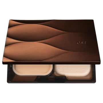 est Powder Foundation Silky Smooth - Powder Foundation Silky Smooth / SPF22 / PA+++ / Beige Ochre 01 / 9g product bottle on white background