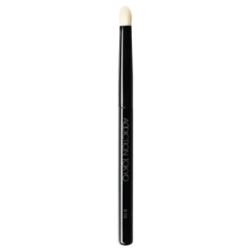 ADDICTION Eyeshadow Brush B 02 Precision Tools White Background