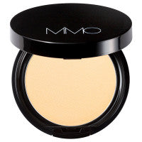 MiMC Mineral Essence Moist - Mineral Essence Moist / SPF40 / PA+++ / full product with container / Light Ivory / 10g product bottle on white background