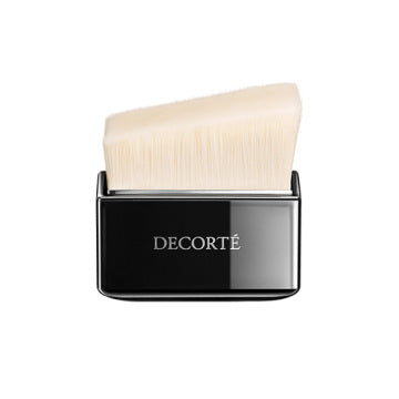 DECORTÉ Square Foundation Brush Smooth Application White Background