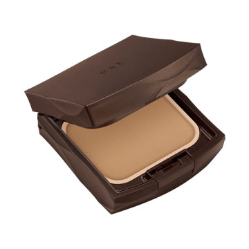 est Illuminating Powder Foundation Radiant Glow White Background
