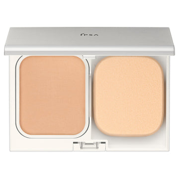 IPSA Powder Foundation - Powder Foundatione / SPF25 / PA++ / 102 / 7g product bottle on white background