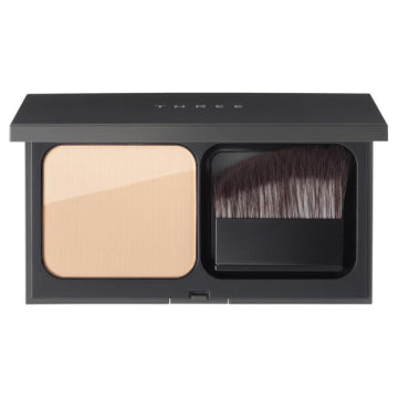 THREE Pristine Complexion Powder Foundation Radiant Finish Product Shot