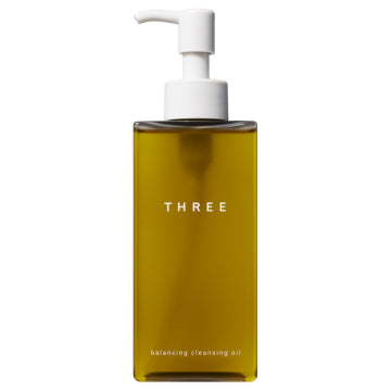 THREE Balancing Cleansing Oil N Gentle Cleansing White Background