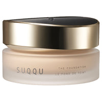 SUQQU The Foundation - The Foundation / SPF30 / PA++ / 220 / 30g product bottle on white background