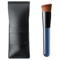 資生堂 Foundation Brush 131 Precision Application White Background