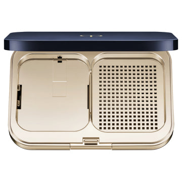 Cle de Peau Beaute Case Radiant Finish White Background