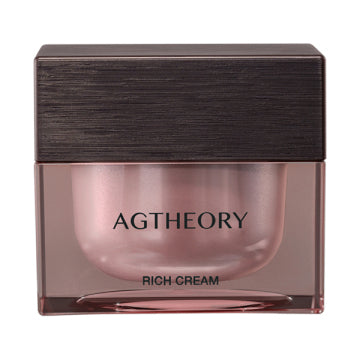 AXXZIA Age Theory Rich Cream Radiant Firmness White Background