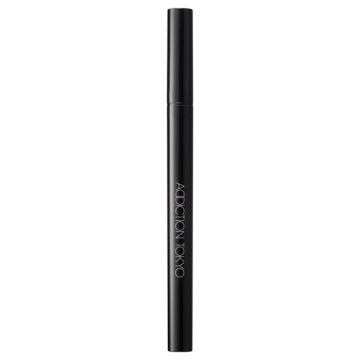 ADDICTION The Liquid Eyeliner Pearl Precision Application White Background