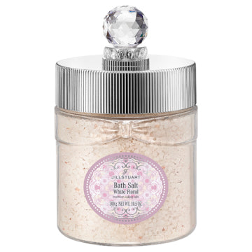 JILL STUART Bath Salt Nourishing Experience White Floral Background