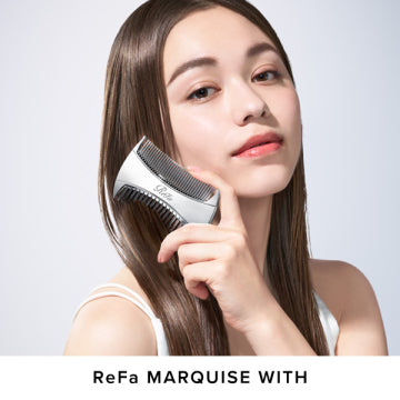 ReFa Refar Marquis Wiz Hairbrush Styling Tool White Background