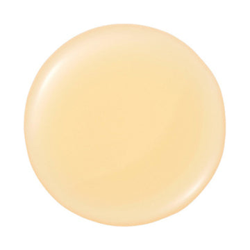 HACCI Treatment BEE Bath Essence Nourishing Hair Product White Background