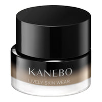 KANEBO Live Skin Wear II - Lively Skin Wear II / SPF4 / PA+ / 250 Cinnamon / 30g product bottle on white background