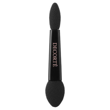 DECORTÉ Eyeshadow Tip Mini Precision Tool White Background