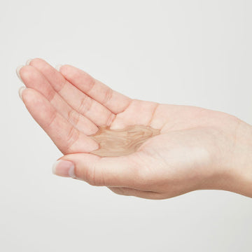 HACCI Body Wash BEE Chocolat Luxurious Scent White Background