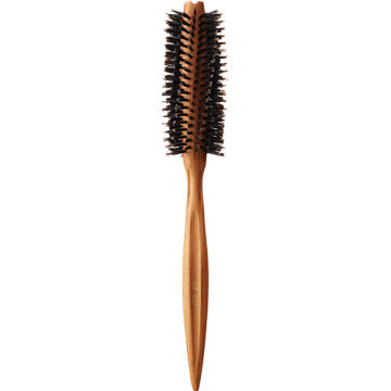 Of cosmetics Rolling Brush 037 Dynamic Curl Creation White Background